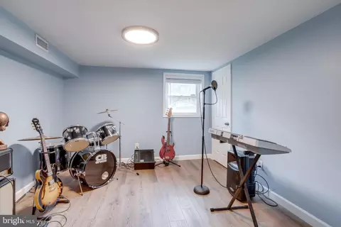Other - 5519 Hinton St, Springfield, VA 22151 photo 9 of 26