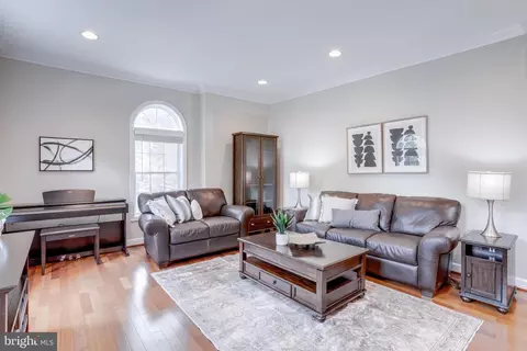 Other - 5519 Hinton St, Springfield, VA 22151 photo 3 of 26