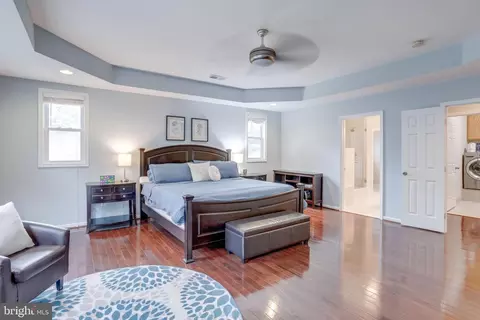 Bedroom - 5519 Hinton St, Springfield, VA 22151 photo 4 of 4
