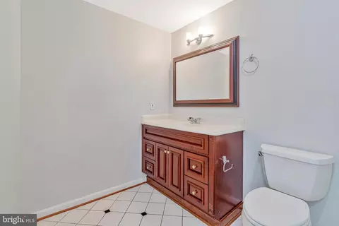 10857 Hunter Gate Way, Reston, VA 20194 photo 48