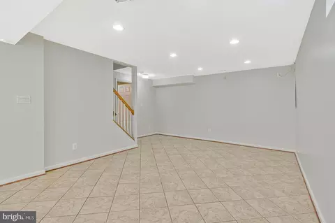 10857 Hunter Gate Way, Reston, VA 20194 photo 53
