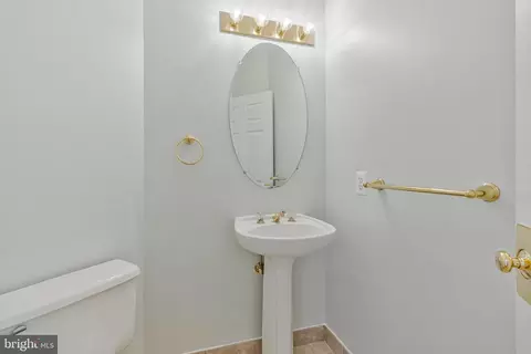 10857 Hunter Gate Way, Reston, VA 20194 photo 47
