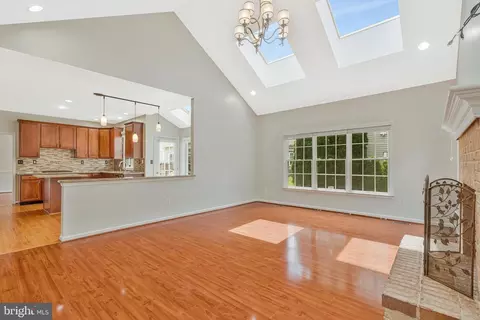 10857 Hunter Gate Way, Reston, VA 20194 photo 24