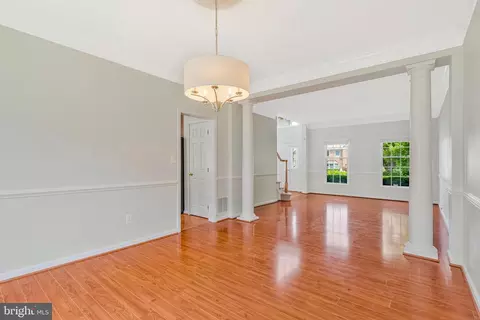 10857 Hunter Gate Way, Reston, VA 20194 photo 14