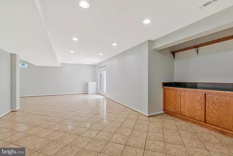 10857 Hunter Gate Way, Reston, VA 20194 photo 56