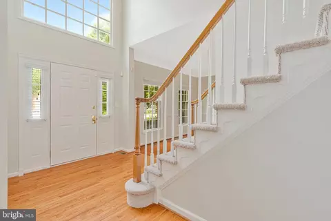 10857 Hunter Gate Way, Reston, VA 20194 photo 6