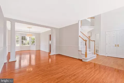 10857 Hunter Gate Way, Reston, VA 20194 photo 9
