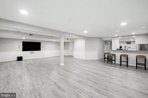 Other - 6603 Briar Hill Ct, Mclean, VA 22101 photo 8 of 10