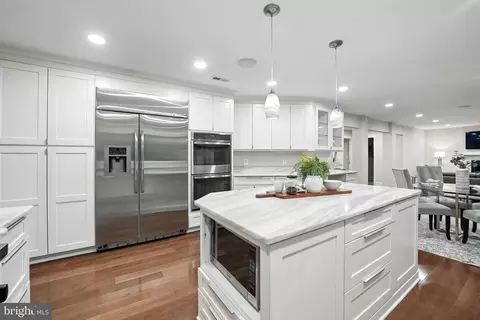 Kitchen - 6603 Briar Hill Ct, Mclean, VA 22101 photo 2 of 2