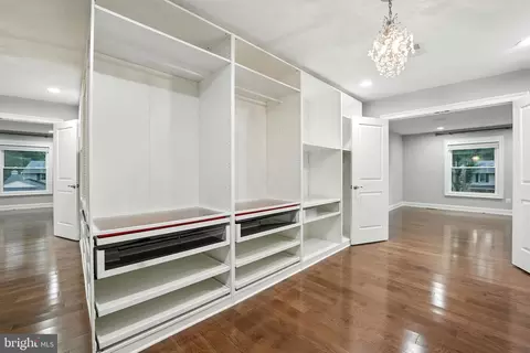 Other - 6603 Briar Hill Ct, Mclean, VA 22101 photo 4 of 10