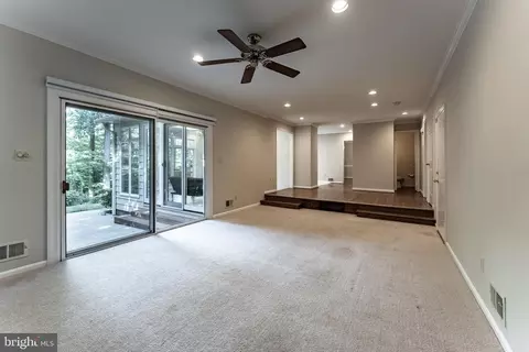 Living - 8318 Oakford Dr, Springfield, VA 22152 photo 10 of 20