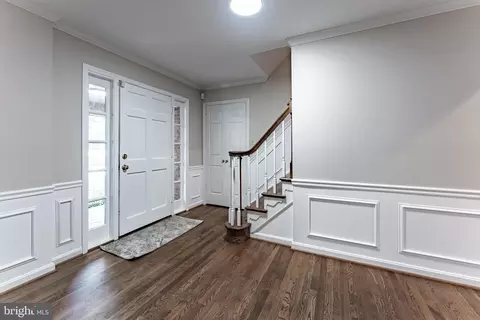 Entry Way - 8318 Oakford Dr, Springfield, VA 22152 photo 1 of 2