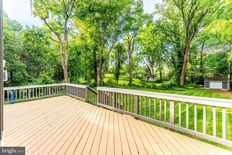 7920 Old Falls Rd, Mclean, VA 22102 photo 53