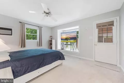 7920 Old Falls Rd, Mclean, VA 22102 photo 13