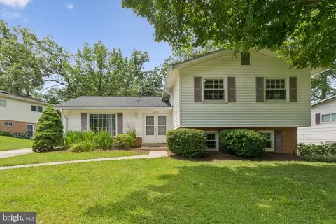 4700 Twinbrook Rd, Fairfax, VA 22032