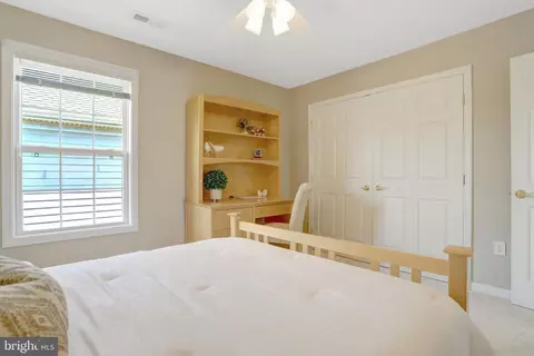 Bedroom - 8552 Bauer Cir, Springfield, VA 22152 photo 9 of 9
