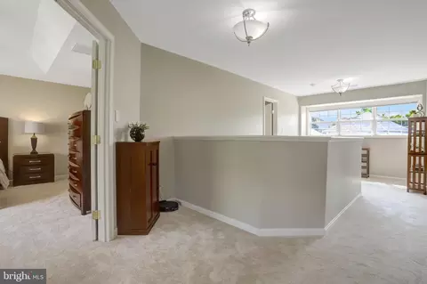 Entry Way - 8552 Bauer Cir, Springfield, VA 22152 photo 4 of 4