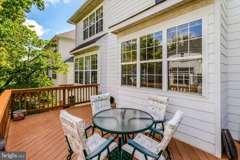 Exterior - 8552 Bauer Cir, Springfield, VA 22152 photo 6 of 13