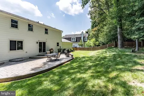 Exterior - 9704 Glenway Ct, Burke, VA 22015 photo 17 of 21