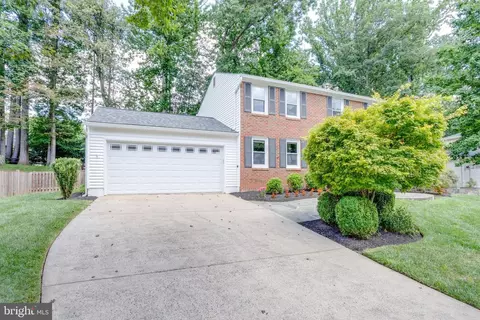Exterior - 9704 Glenway Ct, Burke, VA 22015 photo 7 of 21