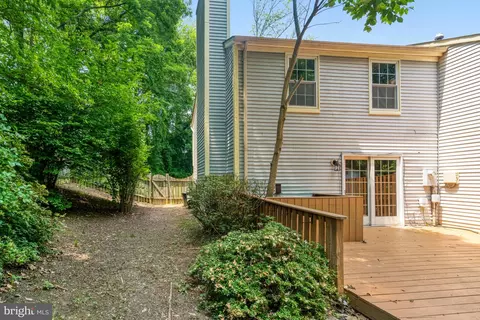 9147 Everett Ct, Springfield, VA 22152 photo 21