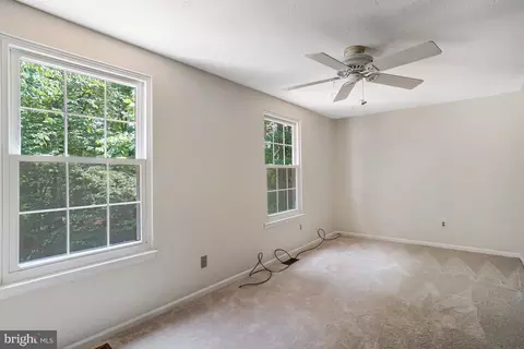 9147 Everett Ct, Springfield, VA 22152 photo 14