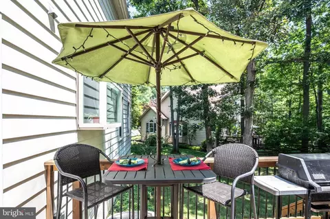Exterior - 6909 Trillium Ln, Springfield, VA 22152 photo 13 of 22
