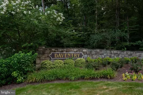 Other - 6909 Trillium Ln, Springfield, VA 22152 photo 5 of 10