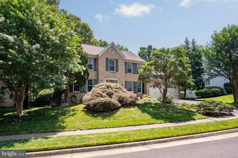 Exterior - 6909 Trillium Ln, Springfield, VA 22152 photo 18 of 22