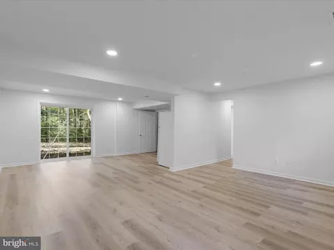 Living - 2369 Old Trail Dr, Reston, VA 20191 photo 8 of 11