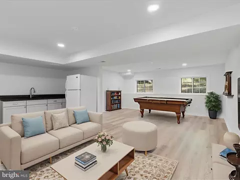 Living - 2369 Old Trail Dr, Reston, VA 20191 photo 9 of 11