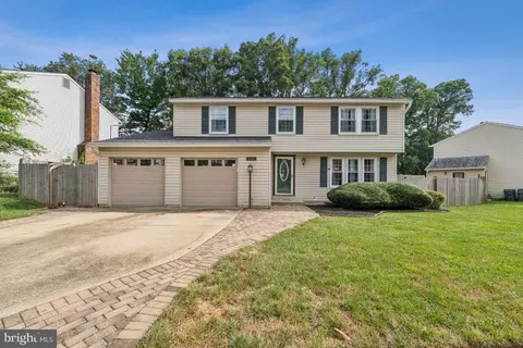 7645 Fallswood Way, Lorton, VA 22079
