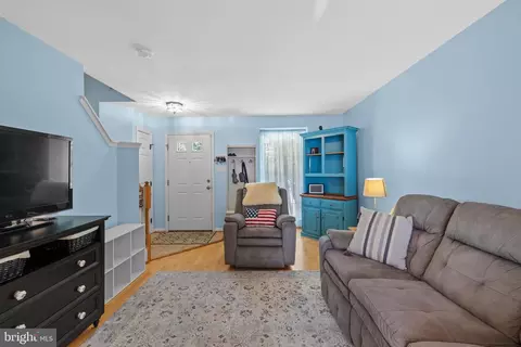 6388 Andrew Matthew Ter, Springfield, VA 22150 photo 15