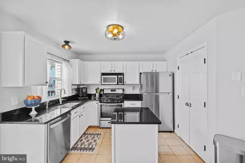 6388 Andrew Matthew Ter, Springfield, VA 22150 photo 20