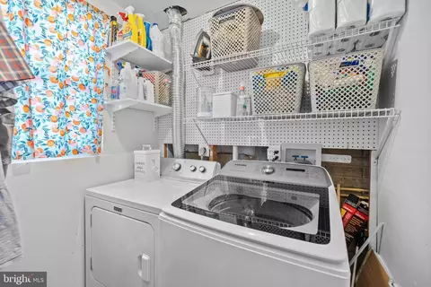 6388 Andrew Matthew Ter, Springfield, VA 22150 photo 9
