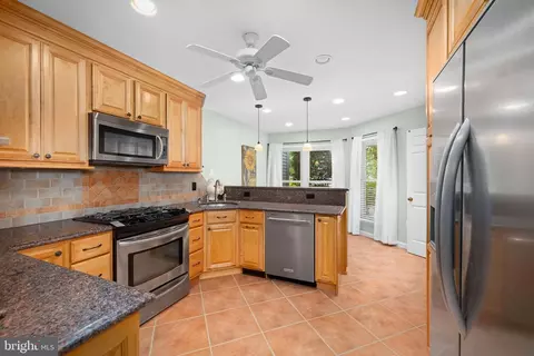 5409 Tripolis Ct, Burke, VA 22015 photo 5