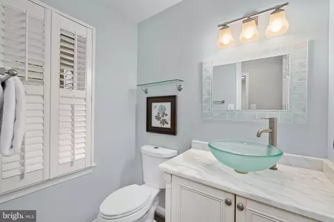5409 Tripolis Ct, Burke, VA 22015 photo 12