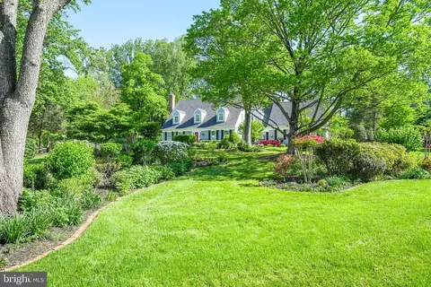 7112 Holyrood Dr, Mclean, VA 22101 photo 29