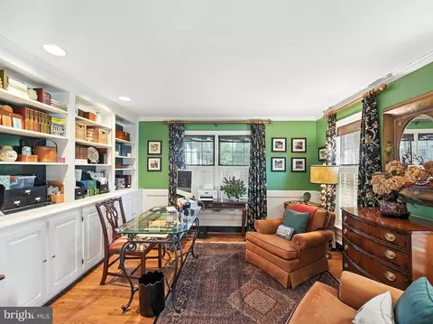 7112 Holyrood Dr, Mclean, VA 22101 photo 12