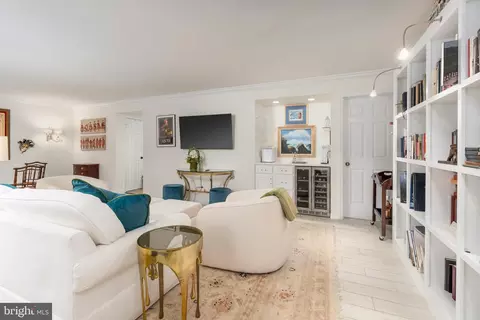 Living - 6602 Madison Mclean Dr, Mclean, VA 22101 photo 3 of 3