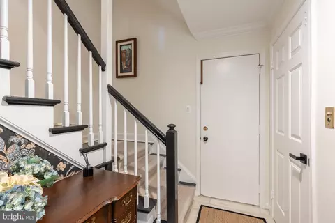 Entry Way - 6602 Madison Mclean Dr, Mclean, VA 22101 photo 8 of 8