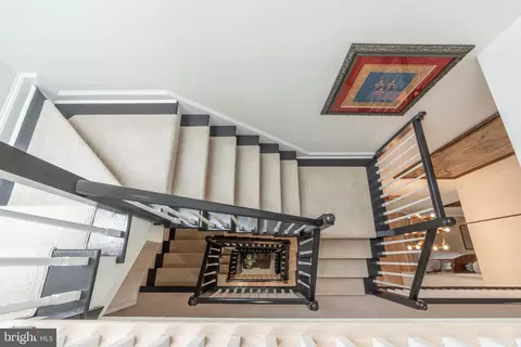Entry Way - 6602 Madison Mclean Dr, Mclean, VA 22101 photo 7 of 8