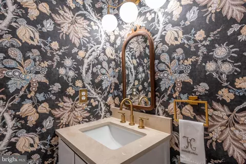 Bath - 6602 Madison Mclean Dr, Mclean, VA 22101 photo 1 of 6