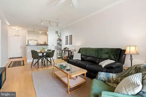 Other - 2791 Centerboro Dr #384, Vienna, VA 22181 photo 1 of 30