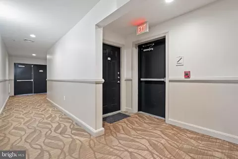 Entry Way - 2791 Centerboro Dr #384, Vienna, VA 22181 photo 1 of 8