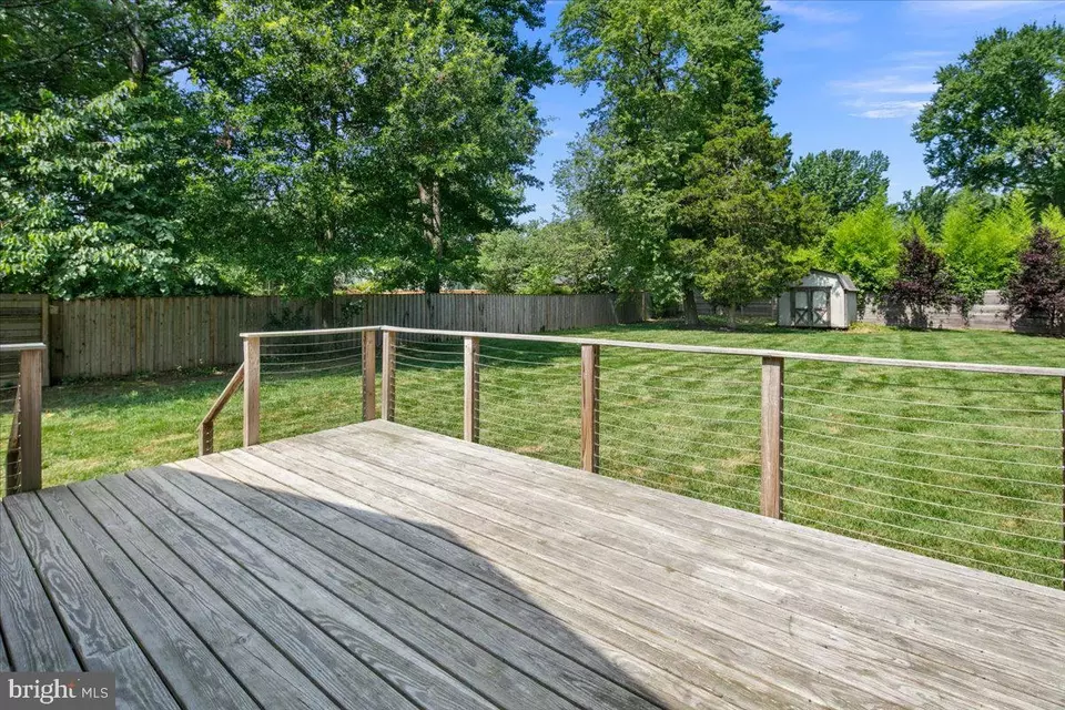 Exterior - 9026 Mcnair Dr, Alexandria, VA 22309 photo 5 of 12