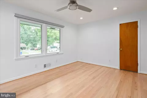 Bedroom - 9026 Mcnair Dr, Alexandria, VA 22309 photo 1 of 8