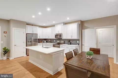 Kitchen - 1675 Bandit Loop #103B, Reston, VA 20190 photo 1 of 4