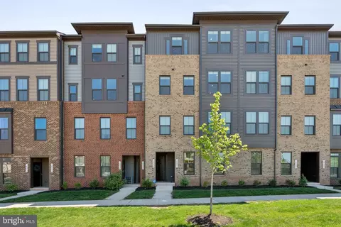 14079 Sunrise Valley Dr #15P, Herndon, VA 20171