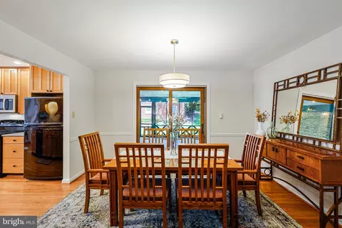 2613 E Meredith Dr, Vienna, VA 22181 photo 11